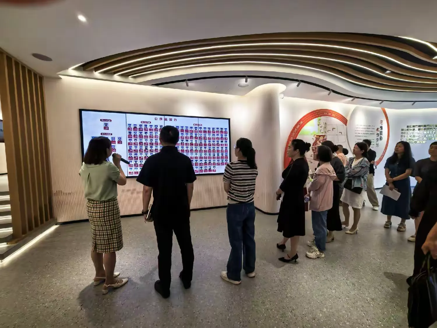 简篇-深学细悟强根基 依法履职促公正―鼓山镇人大5月开展代表法治专题学习活动